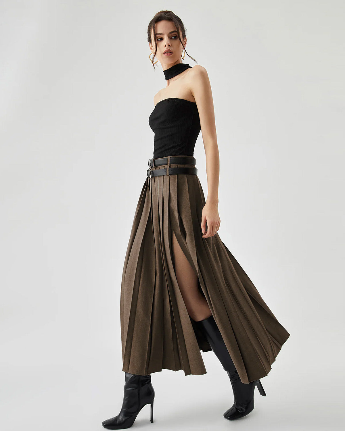 bottomwear,skirts,casual chic, outdoor events, party, vacation,urbanfit,soft girl, summer, streetwear, urban fit, vintage,woven,twill,brown,pleated,relaxed fit,a-line skirt,maxi,flared,mid rise	25070008GG, OY2076