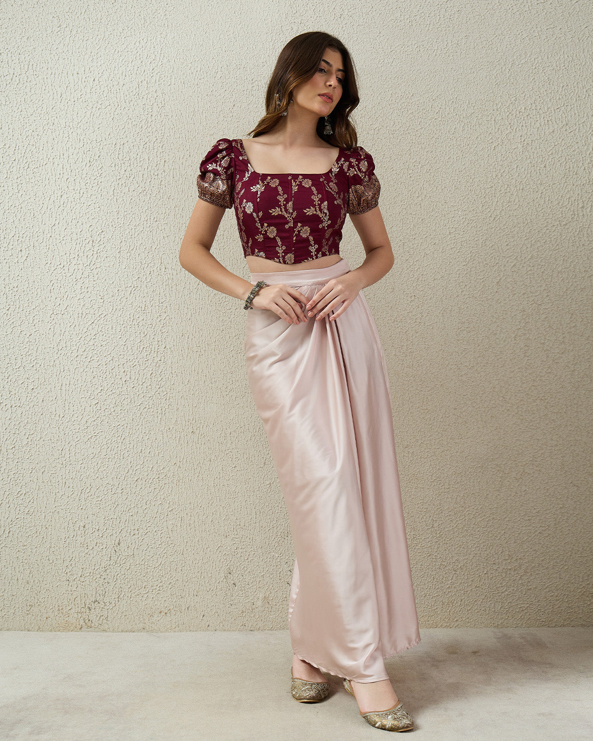 topwear,tops,ethnic, indo-western,ethnic wear, festive wear, indian wear, summer, casual,woven,poly,brocade,purple,floral pattern,panelling,zipper,skinny fit,slim fit top,crop length,curved hem,square neck,no straps,puff sleeves,short sleeves, OY2102, 25070043GG