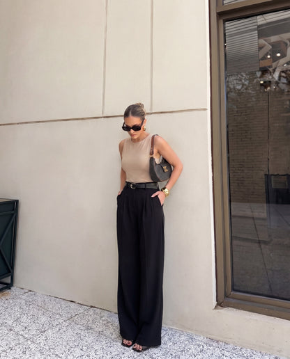 Black Pleated Pants With Belt