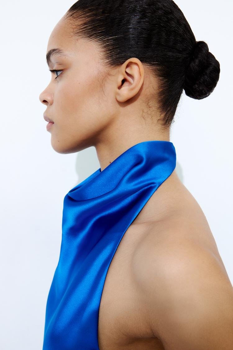 HALTER NECK REGULAR FIT TOP,black, casual, glam, halter neck, regular, regular fit, satin, sleeveless, solid, streetwear, summer, tops, topwear, vacation, woven,halter-neck-regular-fit-top-blue,Color- Blue
Fabric- Satin
Fit- Regular Fit 
Length- Regular 
Neck- Halter Neck
Print- Solid
