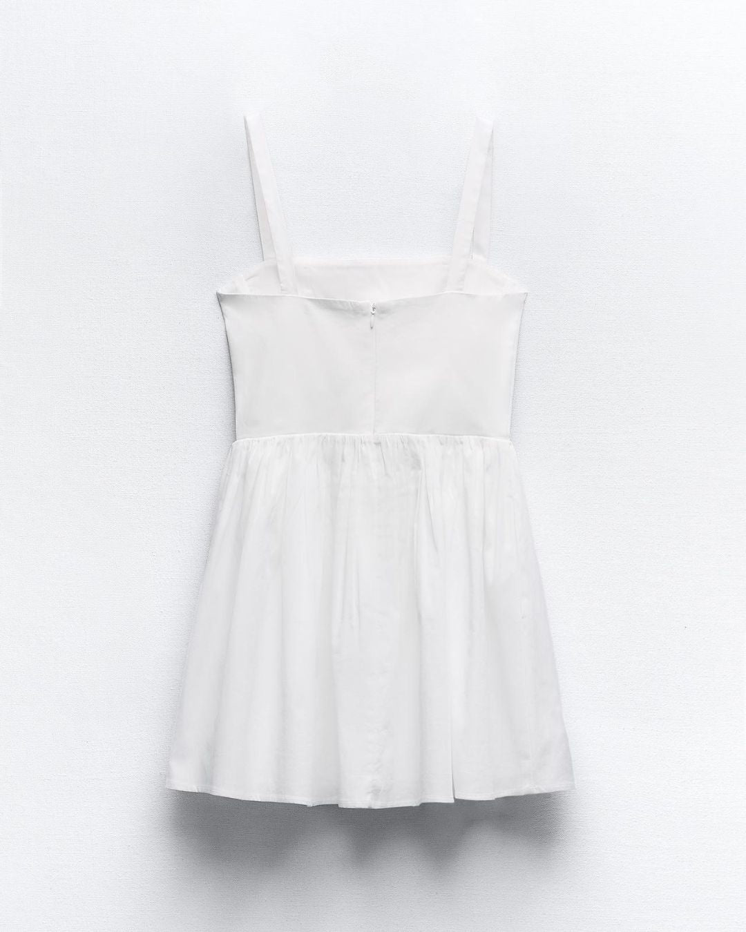TAILORED FIT AND FLARE DRESS,dresses, fit and flare, gathered, mini, poplin, regular fit, shoulder strap, sleeveless, soft girl, solid, square neck, vacation, white, woven,tailored-fit-and-flare-dress-white,Color- White
Fabric- Poplin
Type- Fit And Flare
Fit- Regular Fit
Length- Mini
Neck- Square Neck
Sleeve- Sleeveless
Print- Solid
Detail- Gathered