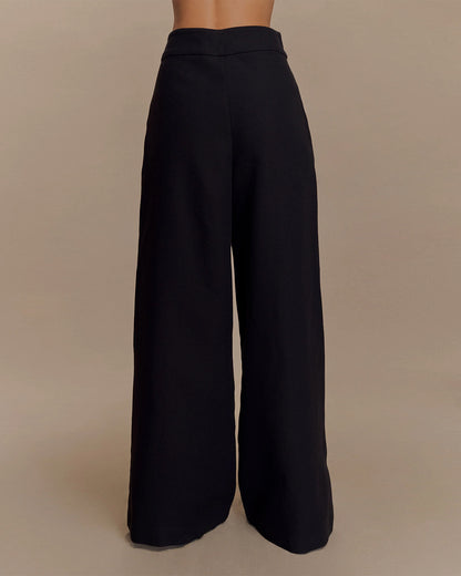coord sets,bottomwear, topwear,formal, semi-formal, summer,urban fit, genz, minimal,woven,cotton,,,black,solid,panelling,tie up string,regular fit top,waist coat,waist length,straight hem,lapel collar,no straps,no sleeves,no sleeves,tie up top,pants,wide leg pants,full length,straight hem,mid rise waist,pockets	25070025GG, Oy3054