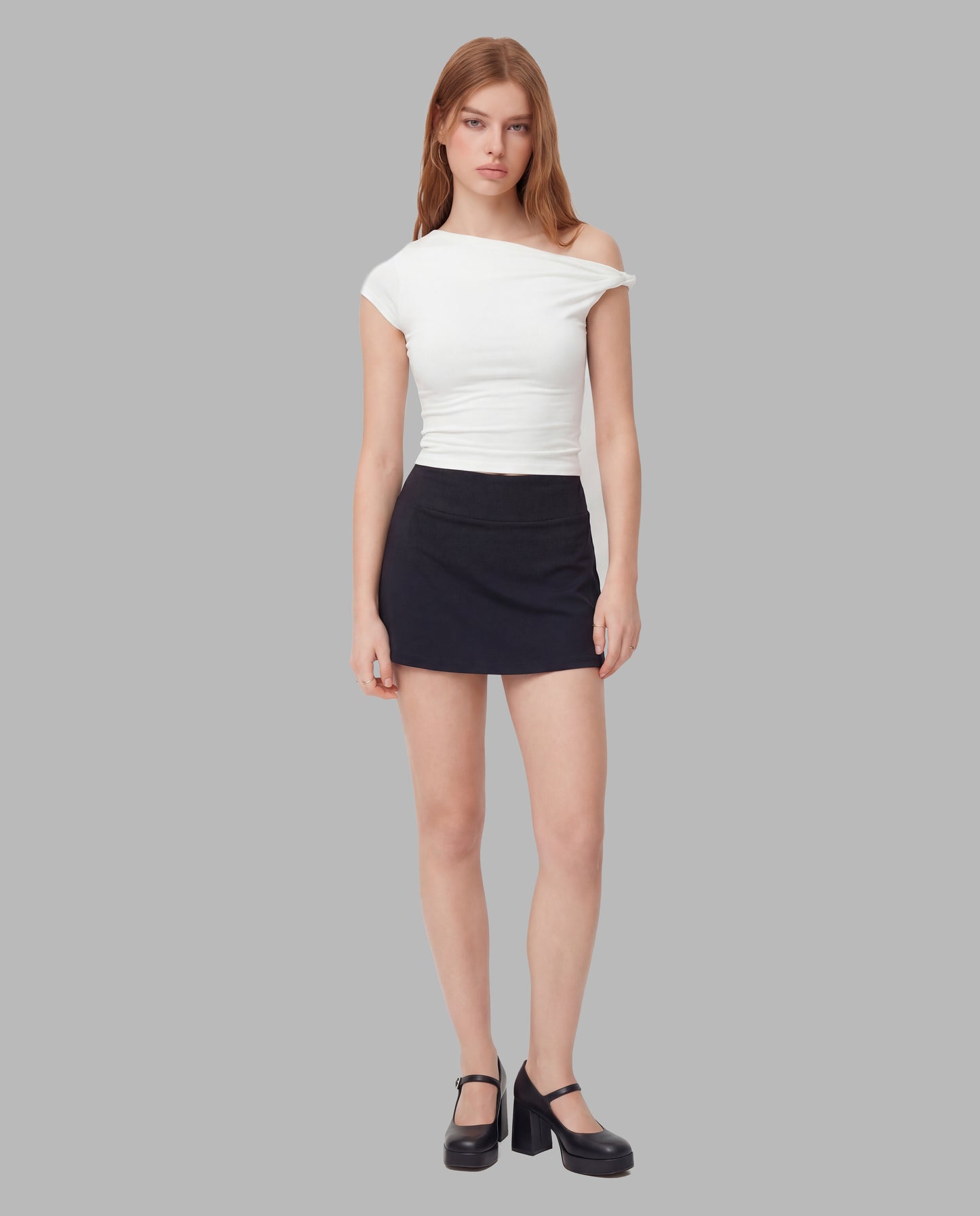 Knot Up Shoulder Fitted Top In White