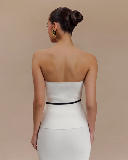 coord sets,bottomwear, topwear,casual chic, vacation, outdoor events,bold, minimal, summer, streetwear, utilitarian,knitted,ribbed,white,solid,slit,drawstring,skinny fit top,bandeau,waist length top,slit hem,off shoulder,no straps,no sleeves,no sleeves,skirts,Pencil Skirt,full length,straight hem,mid rise waist,no pockets, OY2176, 25080008GG