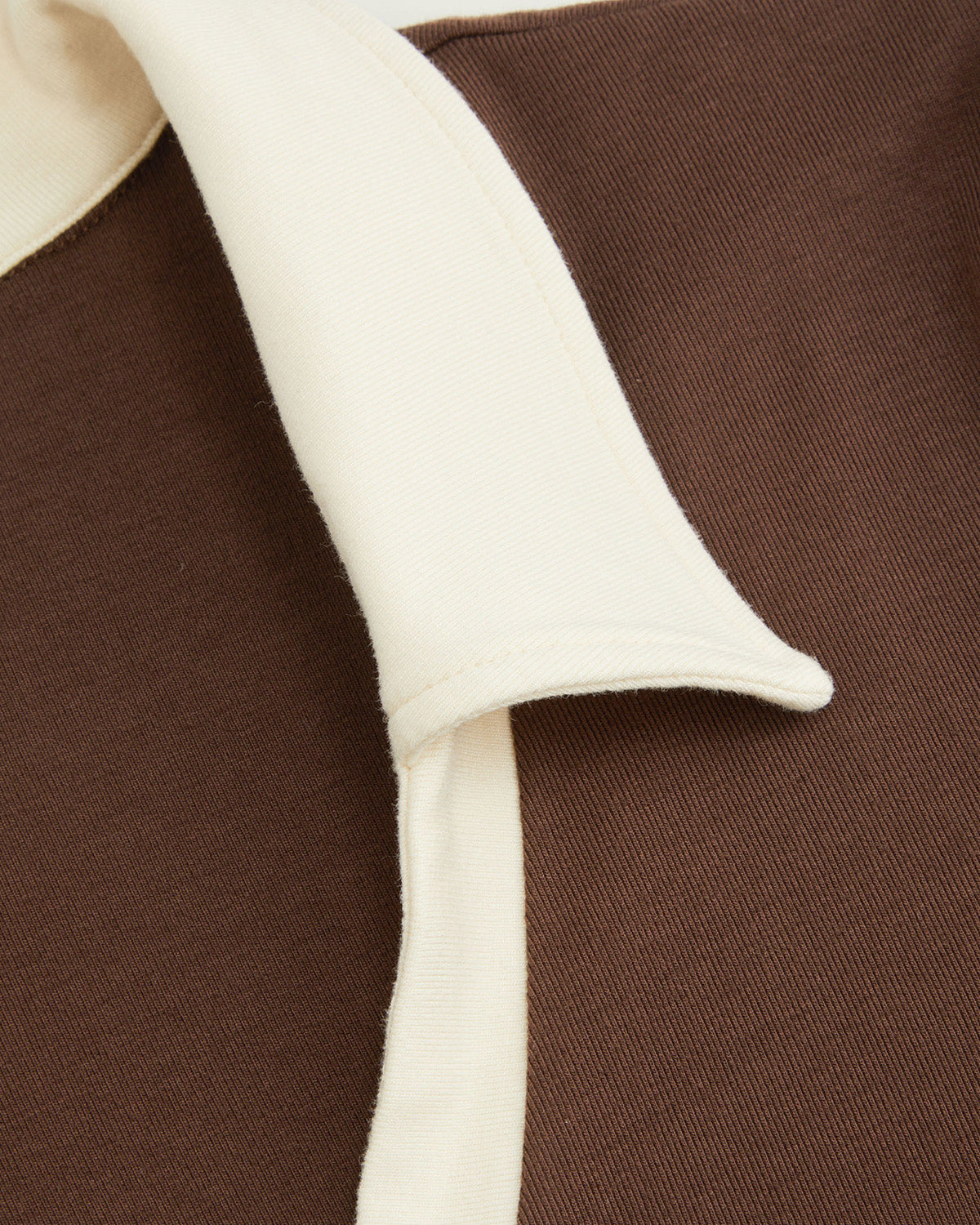 Tipped Collar Ribbed Fitted Top