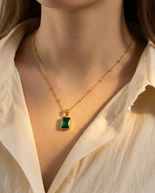 The Emerald Cut Anti Tarnish Necklace - Gold
