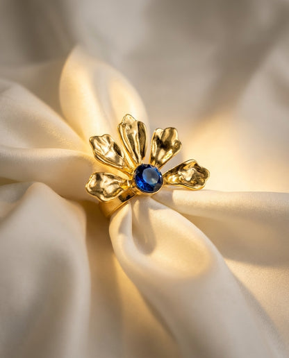 The Sapphire Bloom Anti Tarnish Ring - Gold