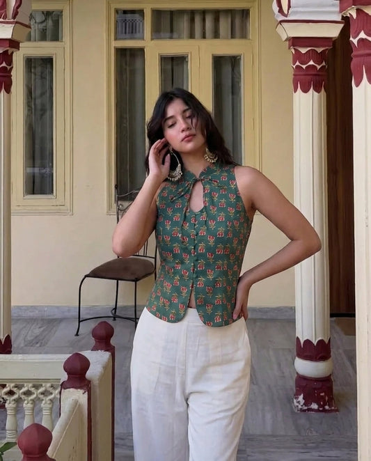 Gulnaar Keyhole Vest Top