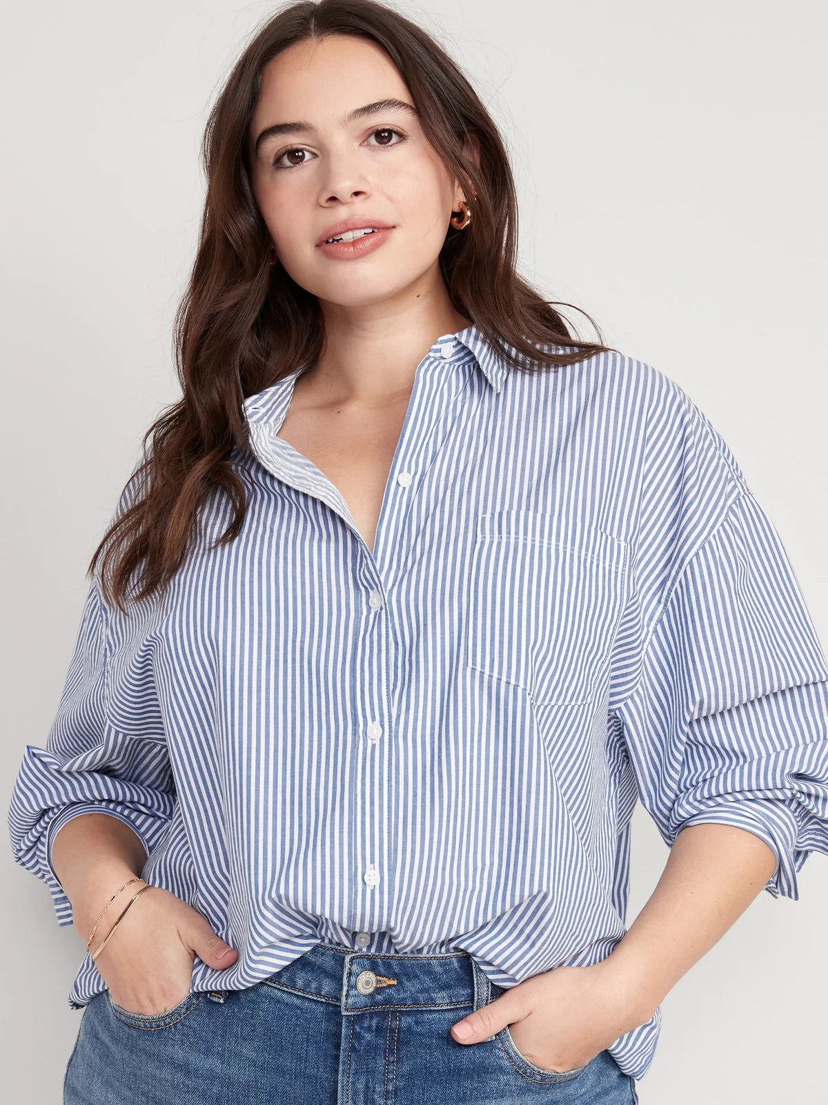 PINSTRIPED BOYFRIEND SHIRT,blue, boyfriend shirts, casual, collared, cotton, curved, long sleeves, longline, oversized, shirts, stripes, summer, topwear, woven,blue-and-white-stripes-boyfriend-shirt-phase3,Neck - Shirt collar Sleeve - Full sleevesFit - Oversized fitPrint/Pattern - Stripes Color - Blue and white Material - Cotton24030074AA