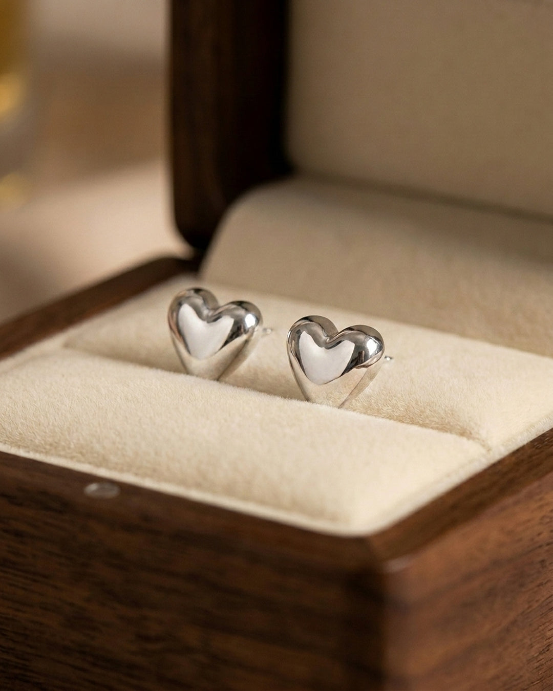 Fashion stud earrings designs online