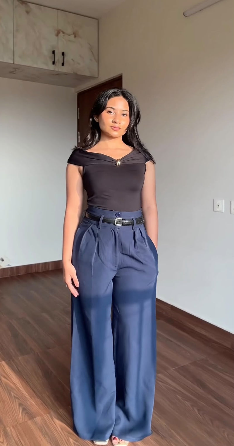 Navy Pleated Pants With Belt
