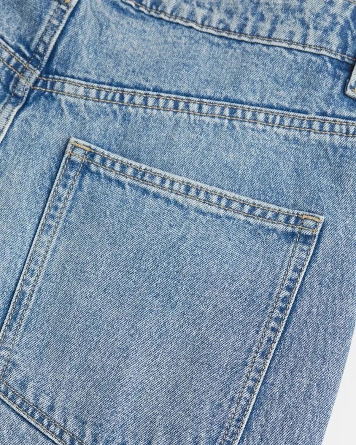 CARGO JEANS,baggy, bottomwear, cargos, denim, full length, high rise, high waist, icy blue, jeans, light blue, straight fit, washed jeans, wide leg, Length - Full length Waist - High-rise waist Fit - Baggy fit Color - Icy blue No. of Pockets - 6 Material - Denim Length - 43" Closure - Zip &amp; button Detail - Washed effect