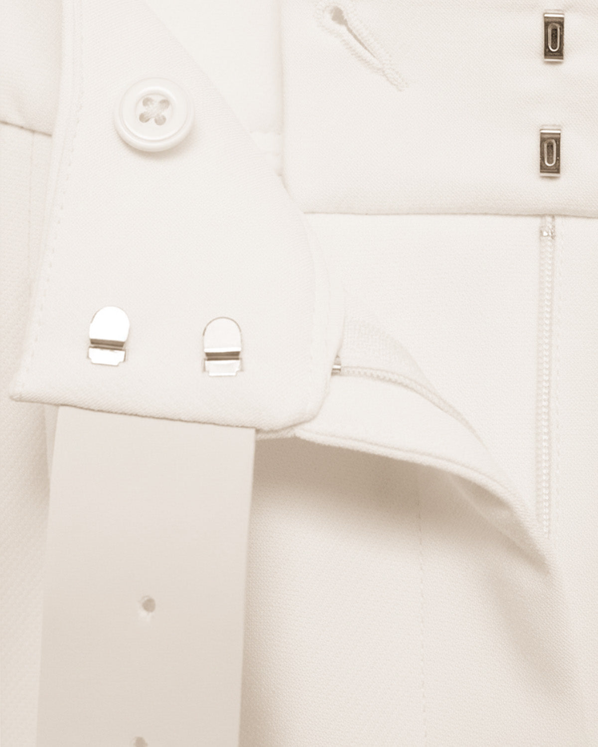 bottomwear,trousers,formal,gen z, summer,white,wide leg fit,wide leg,straight hem,high rise	OY2052, 25110059GG