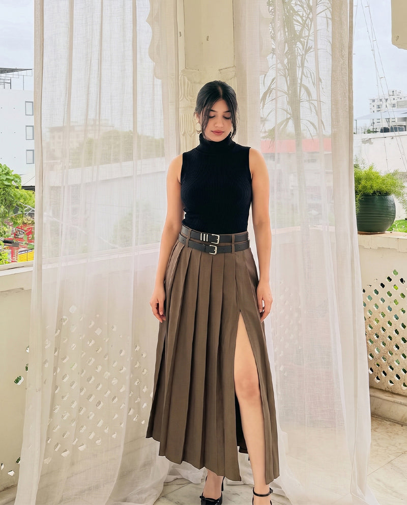Pleated Slit Skirt With Detachable Belts - Brown