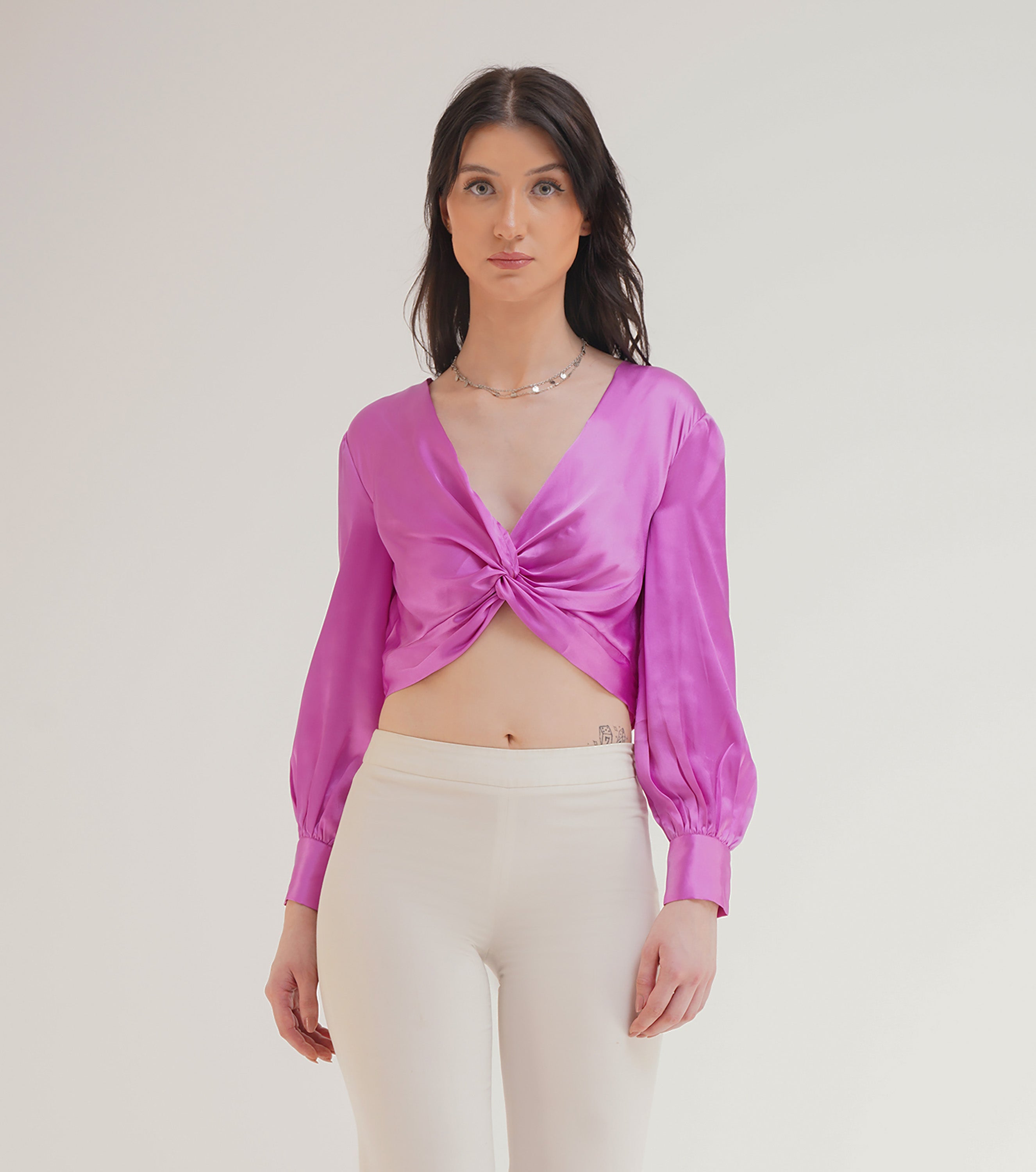 Plunging neck tied bowknot crop blouse deals